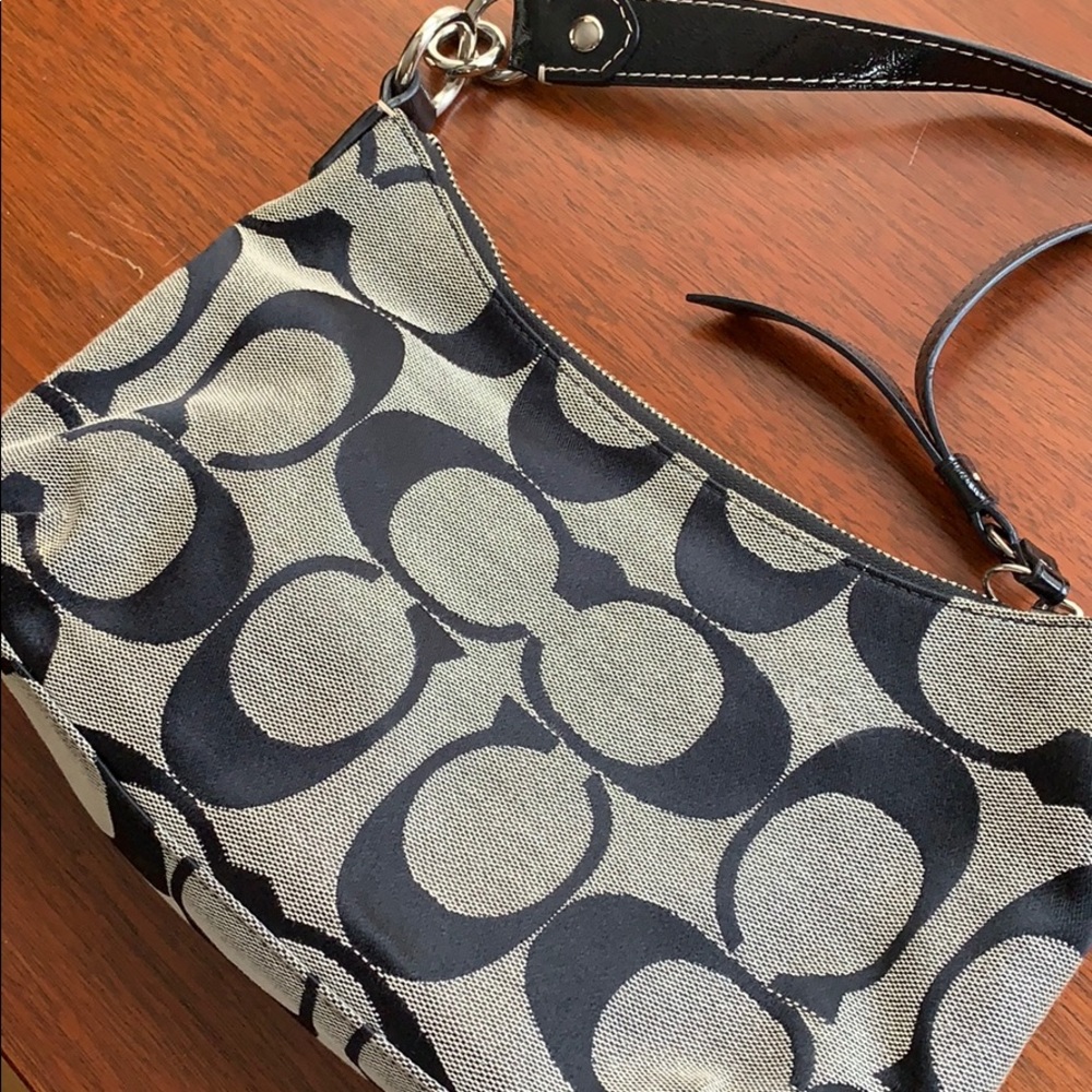 Coach Purse - Picture 3 of 4